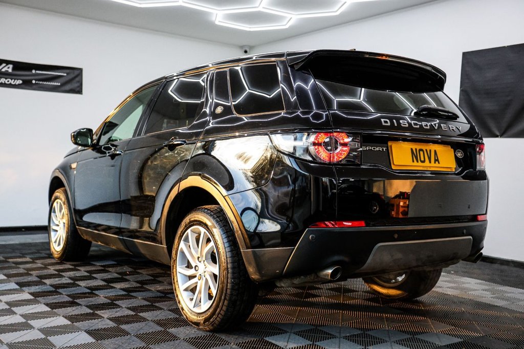 Used Land Rover Discovery Sport 2018 for sale - 76941621: Photo 12