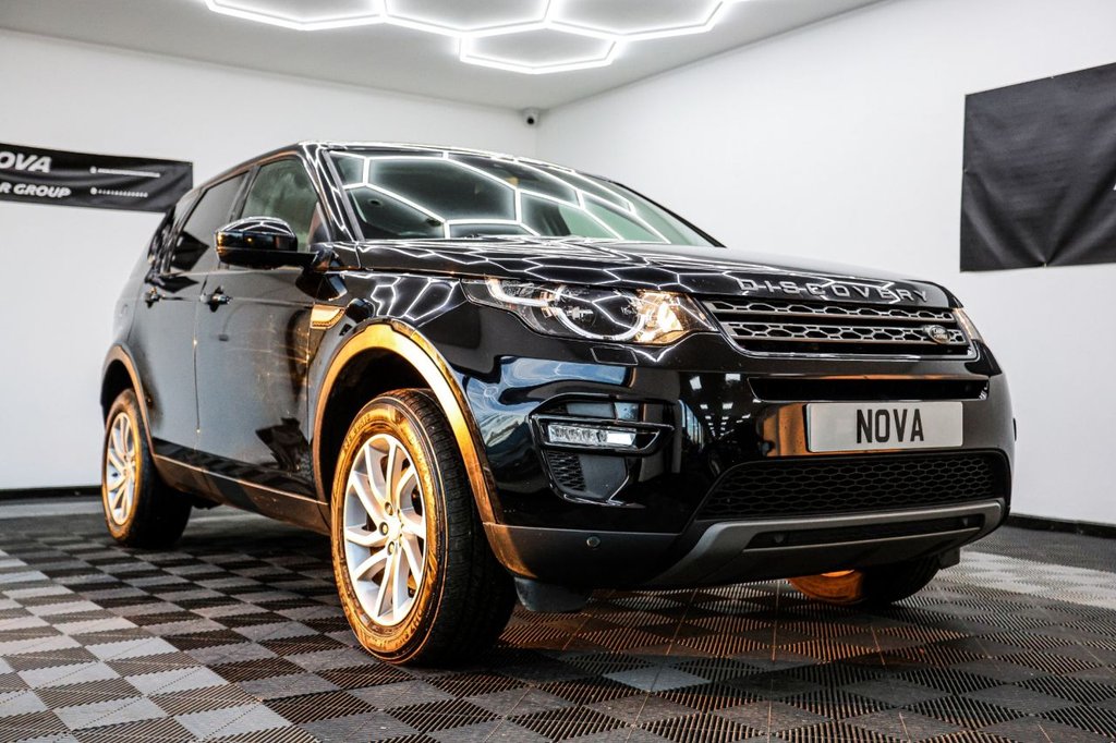 Used Land Rover Discovery Sport 2018 for sale - 76941621: Photo 3