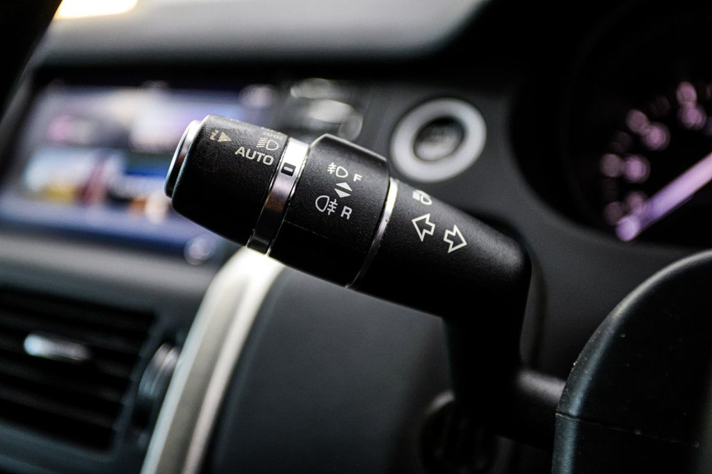 Used Land Rover Discovery Sport 2018 for sale - 76941621: Photo 36