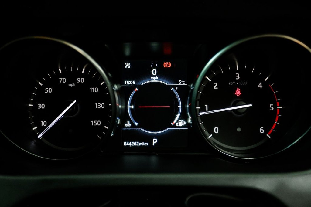 Used Land Rover Discovery Sport 2018 for sale - 76941621: Photo 38