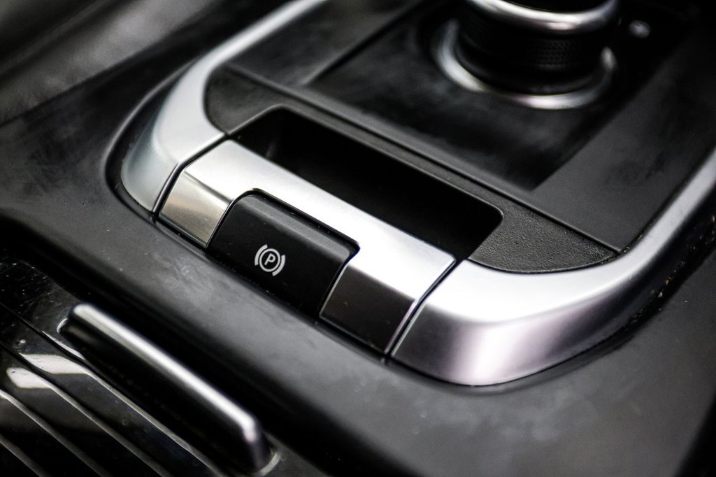 Used Land Rover Discovery Sport 2018 for sale - 76941621: Photo 44