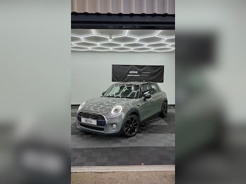 2017 (67) - 1.5 Cooper 5dr Auto