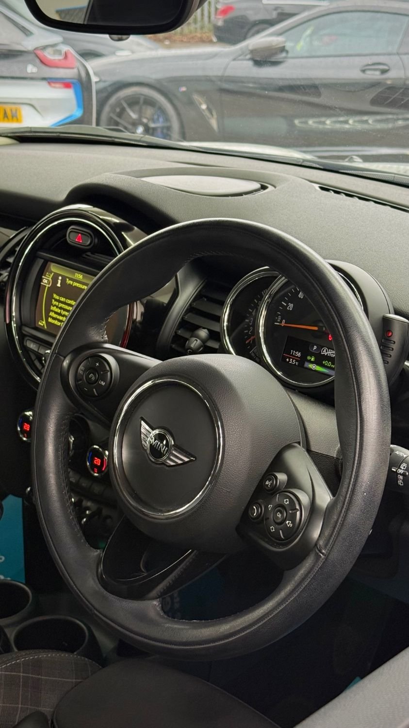 Used MINI Hatch 2017 for sale - 77153359: Photo 31