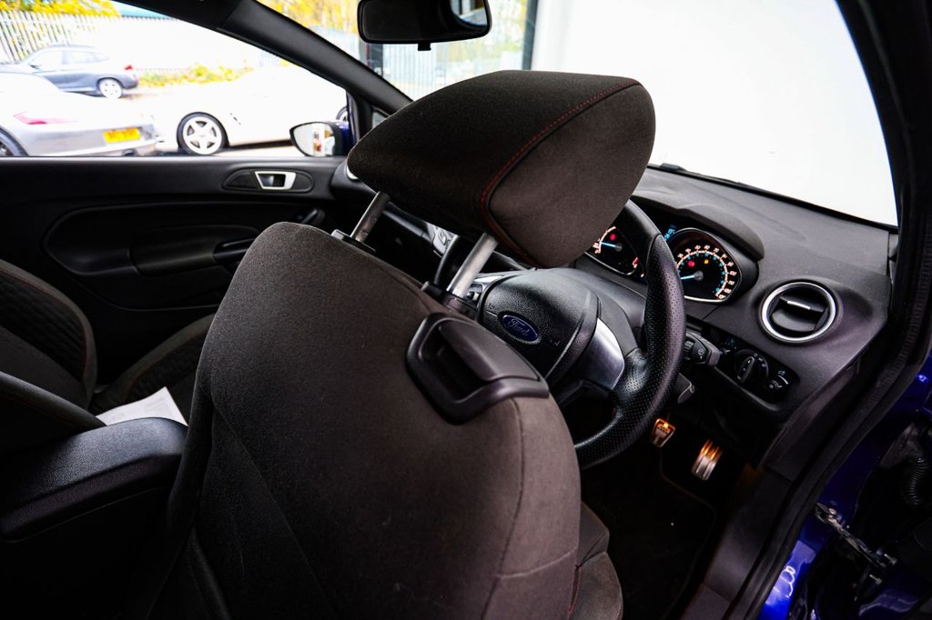 Used Ford Fiesta 2017 for sale - 76758616: Photo 30