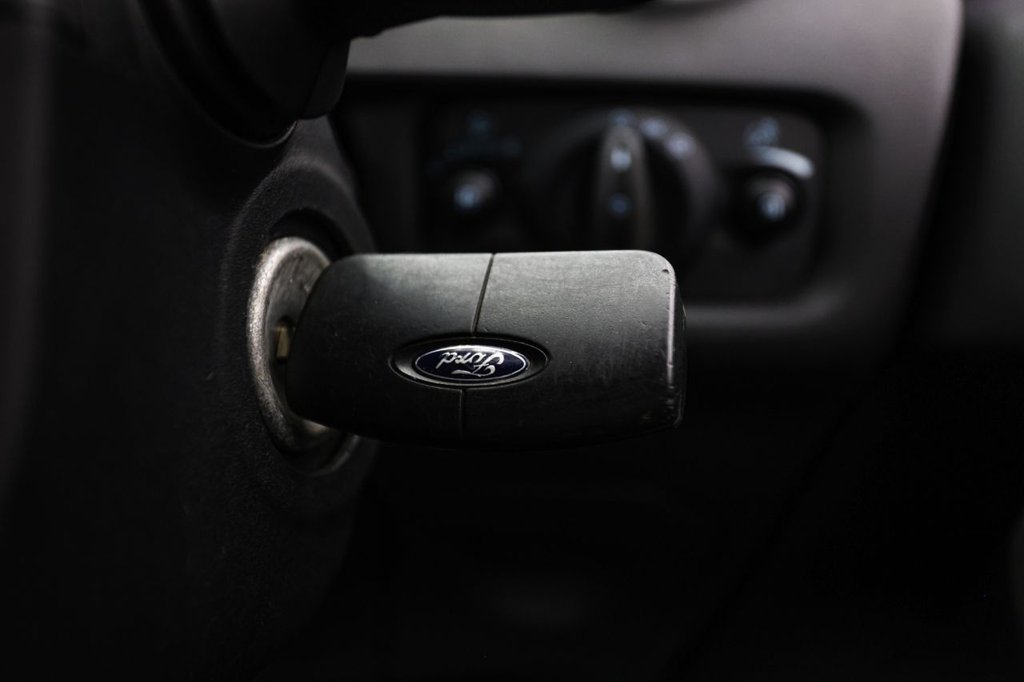 Used Ford Fiesta 2017 for sale - 76758616: Photo 41