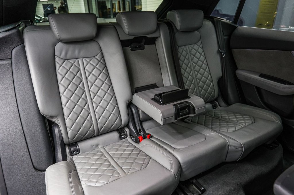 Used Audi Q8 2018 for sale - 76520411: Photo 30