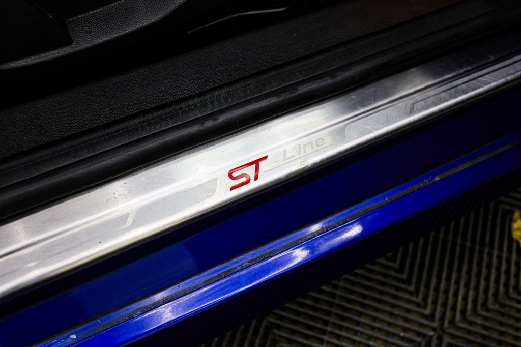 Used Ford Fiesta 2017 for sale - 77056312: Photo 32