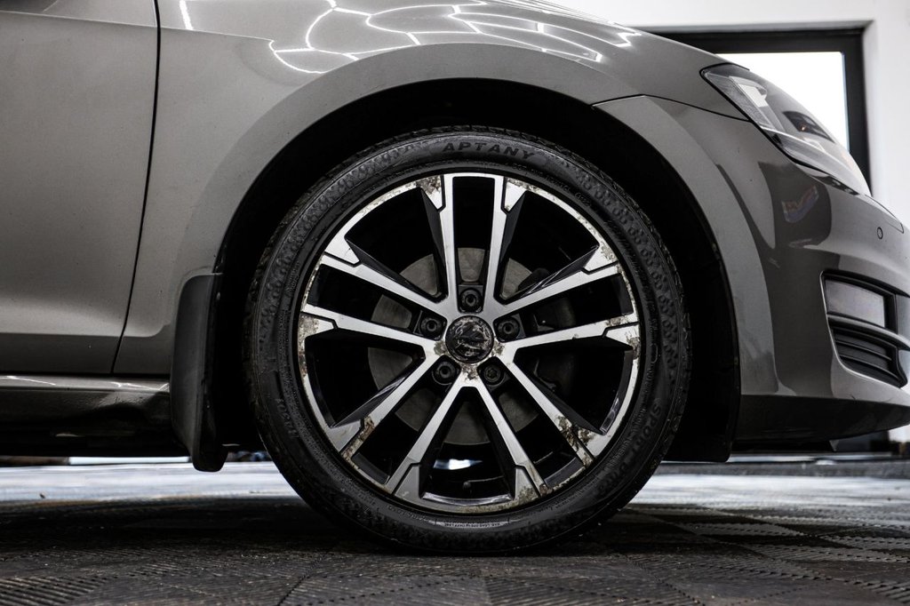 Used Volkswagen Golf 2014 for sale - 76848282: Photo 26