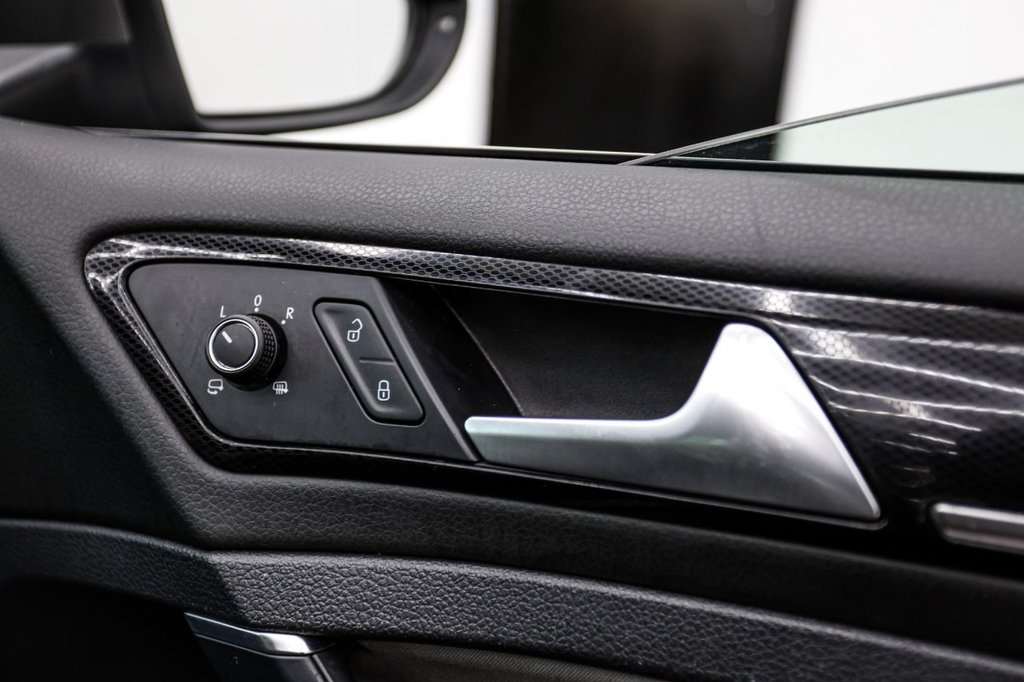 Used Volkswagen Golf 2014 for sale - 76848282: Photo 33