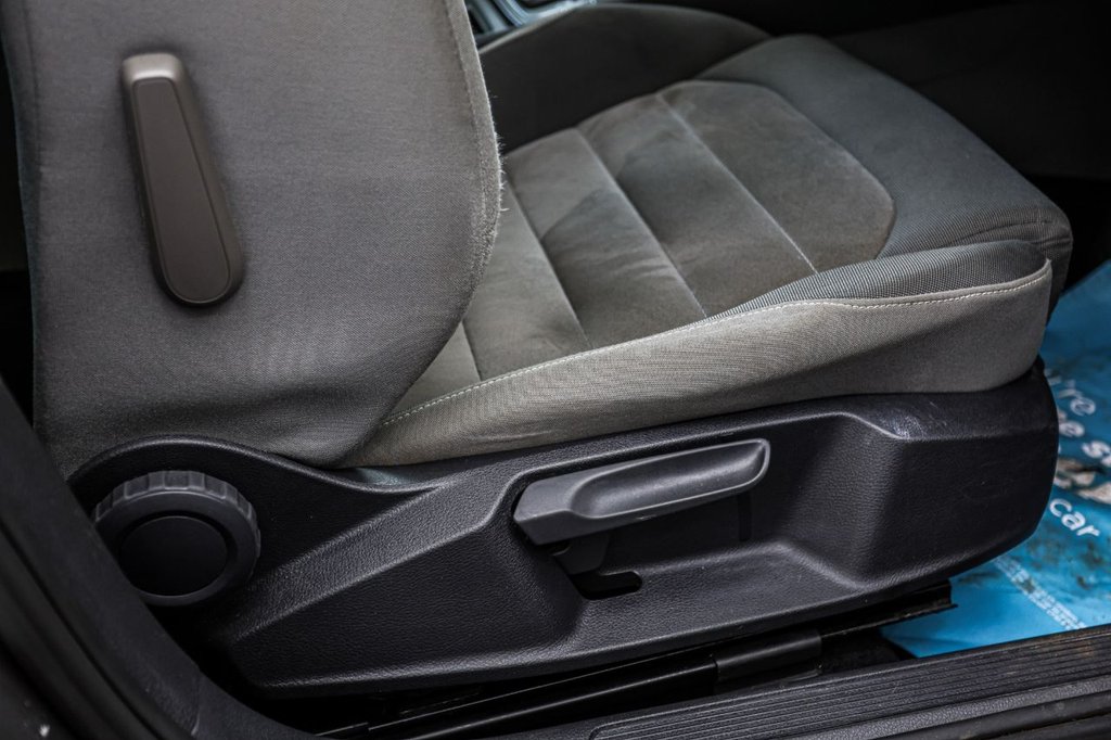 Used Volkswagen Golf 2014 for sale - 76848282: Photo 34