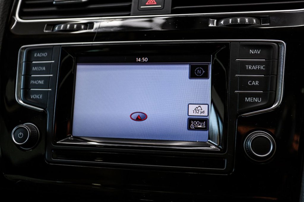 Used Volkswagen Golf 2014 for sale - 76848282: Photo 44