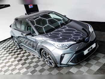 Used Toyota C-HR 2020 for sale - 79619317: Photo