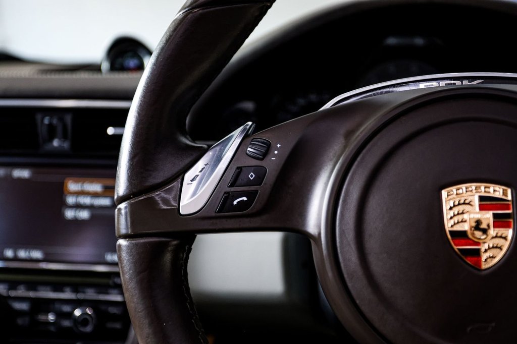 Used Porsche 911 2014 for sale - 77672737: Photo 42