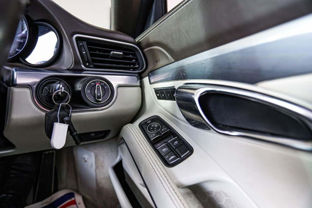 Used Porsche 911 2014 for sale - 77672737: Photo 48