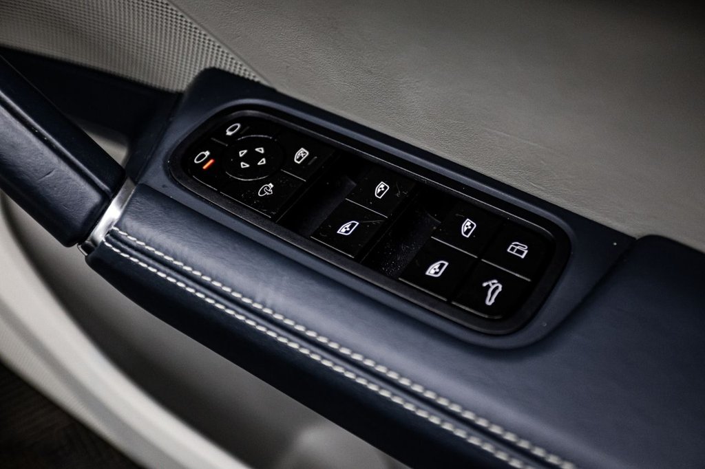 Used Porsche Cayenne 2019 for sale - 76923723: Photo 32