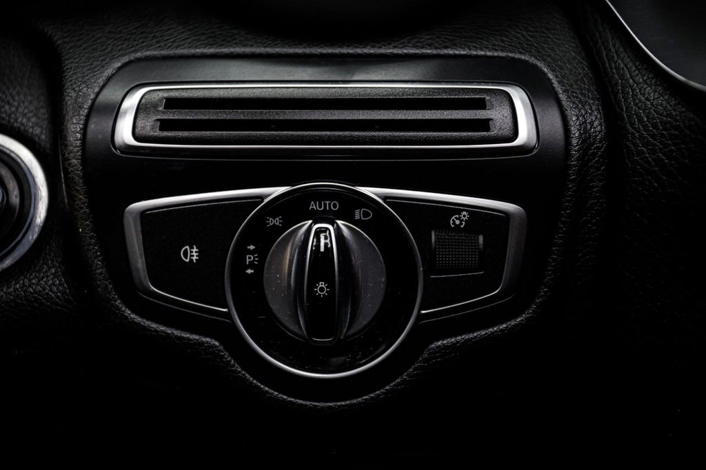 Used Mercedes-Benz C Class 2016 for sale - 77477231: Photo 40