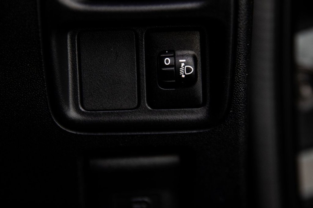 Used Toyota AYGO 2018 for sale - 76081059: Photo 37