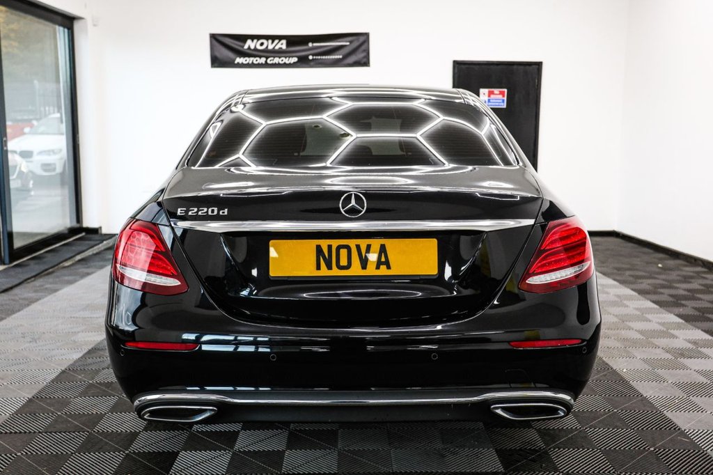 Used Mercedes-Benz E Class 2016 for sale - 77399856: Photo 11