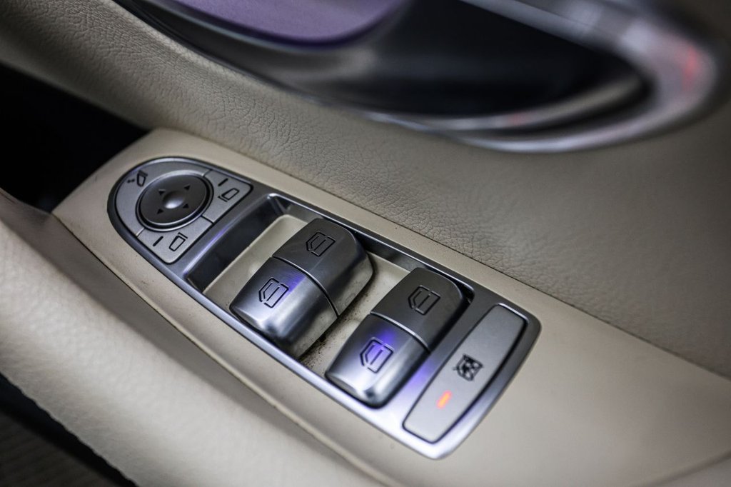 Used Mercedes-Benz E Class 2016 for sale - 77399856: Photo 30