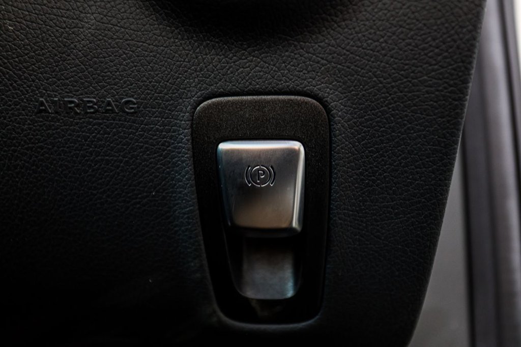 Used Mercedes-Benz E Class 2018 for sale - 76406914: Photo 37