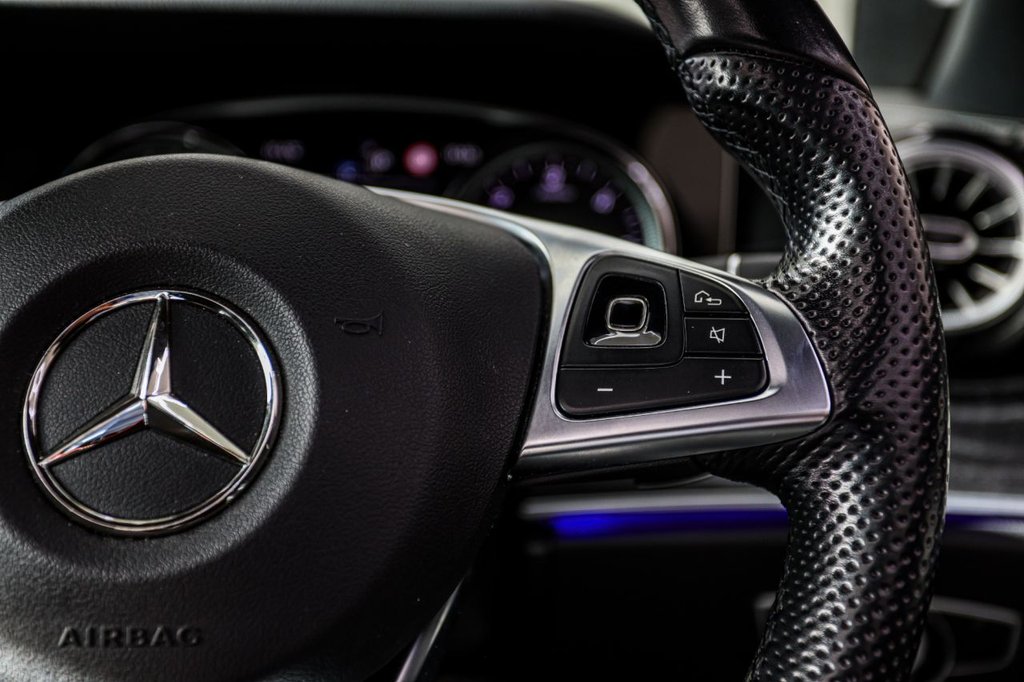 Used Mercedes-Benz E Class 2018 for sale - 76406914: Photo 40