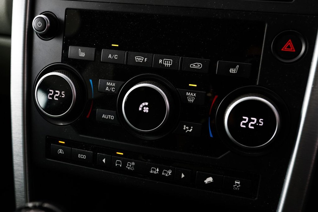 Used Land Rover Discovery Sport 2016 for sale - 76333703: Photo 45