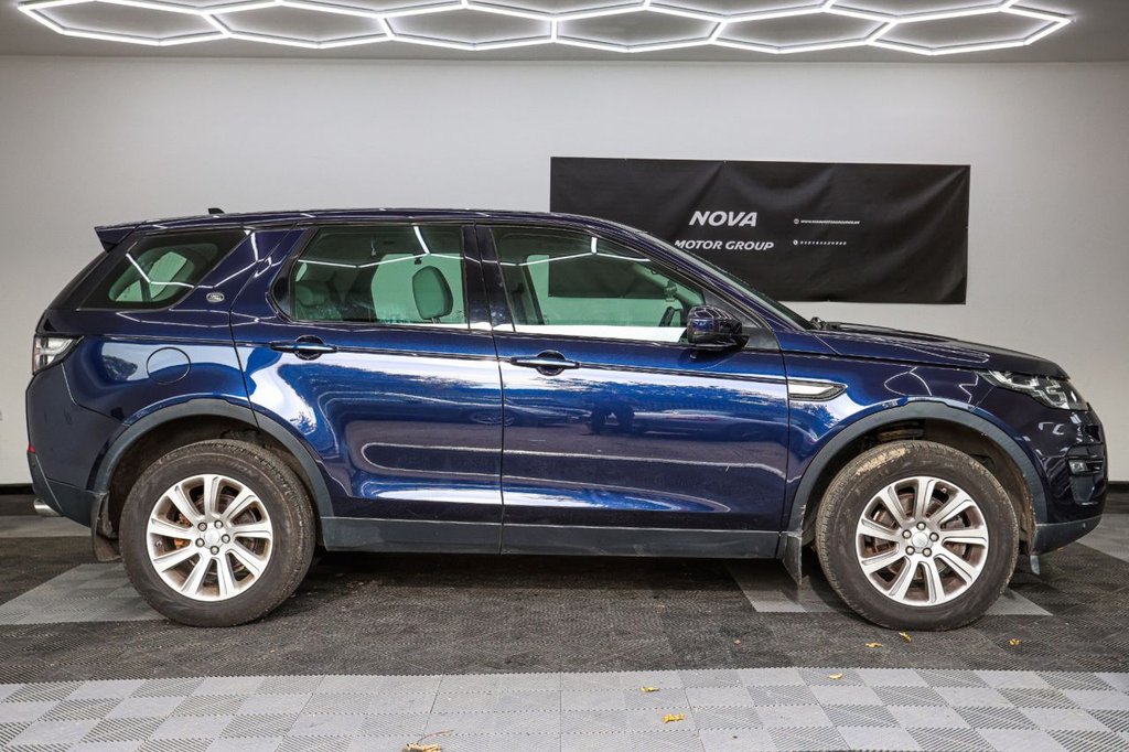 Used Land Rover Discovery Sport 2016 for sale - 76333703: Photo 5