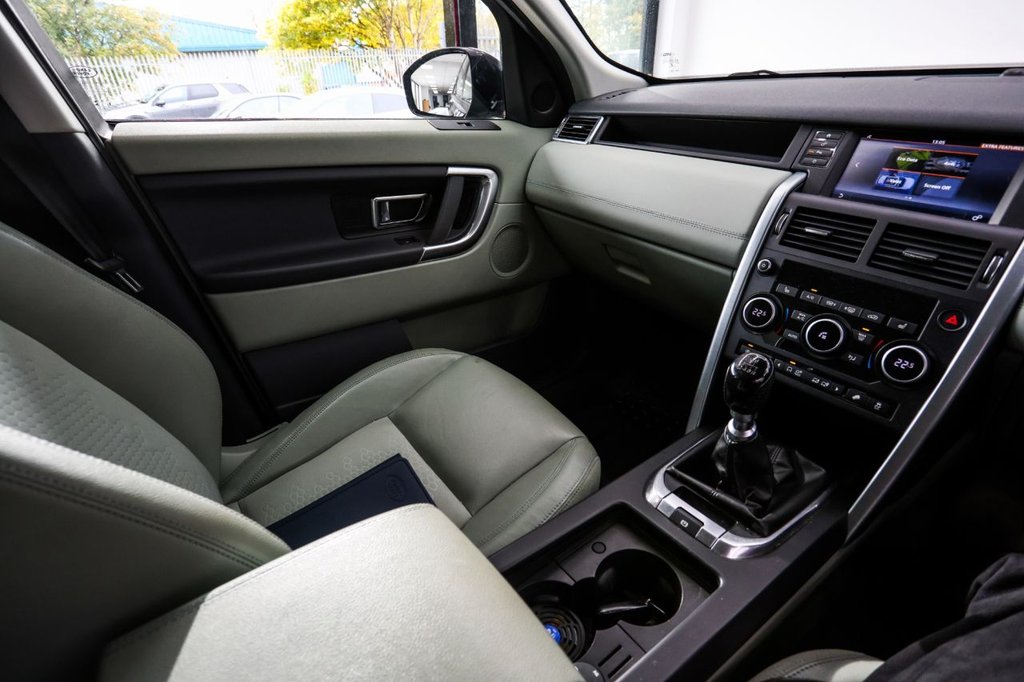 Used Land Rover Discovery Sport 2016 for sale - 76333703: Photo 50