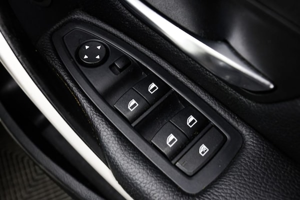 Used BMW 3 Series 2014 for sale - 76267346: Photo 29