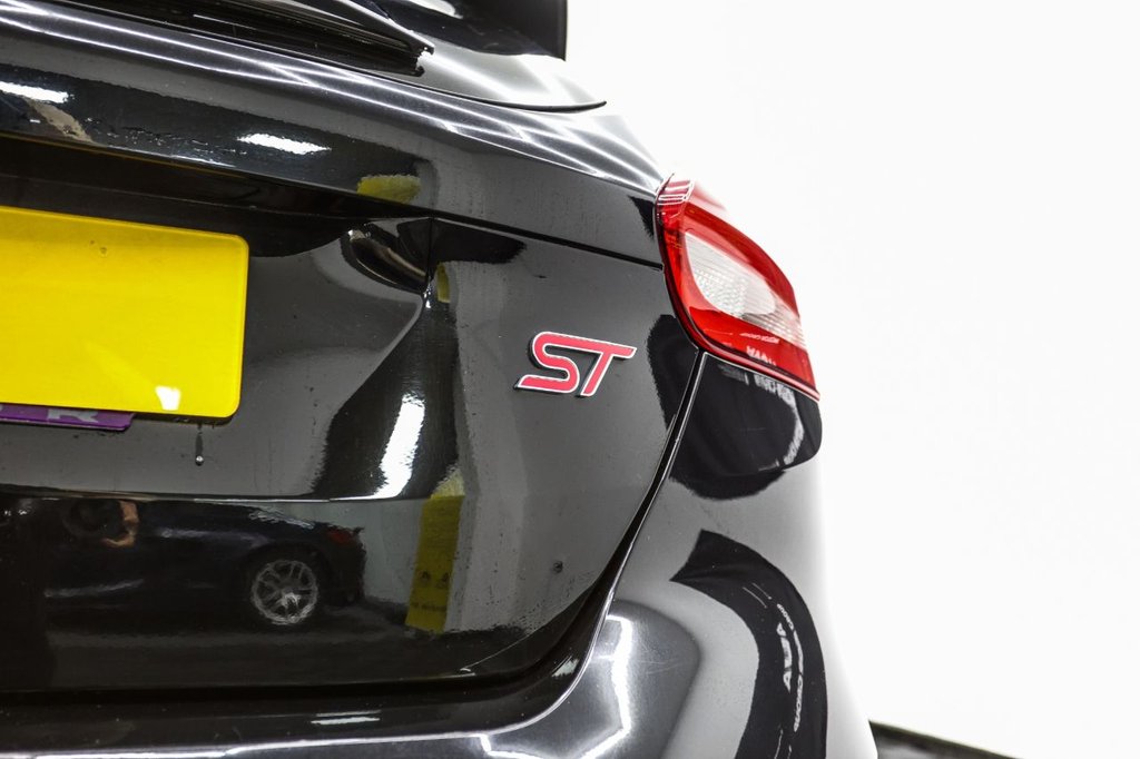 Used Ford Focus 2016 for sale - 76686202: Photo 14