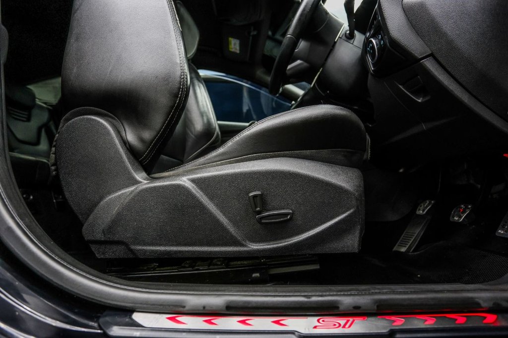 Used Ford Focus 2016 for sale - 76686202: Photo 33