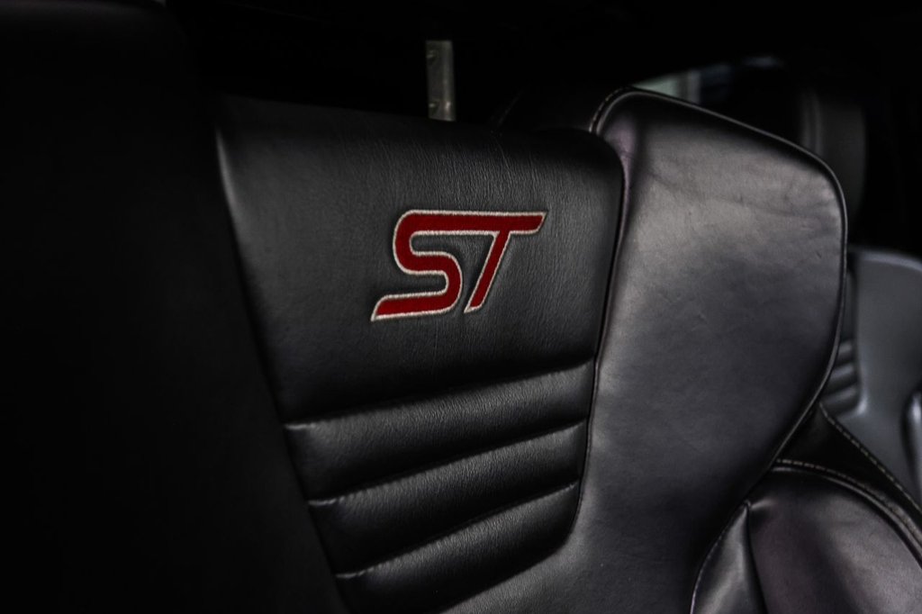 Used Ford Focus 2016 for sale - 76686202: Photo 34