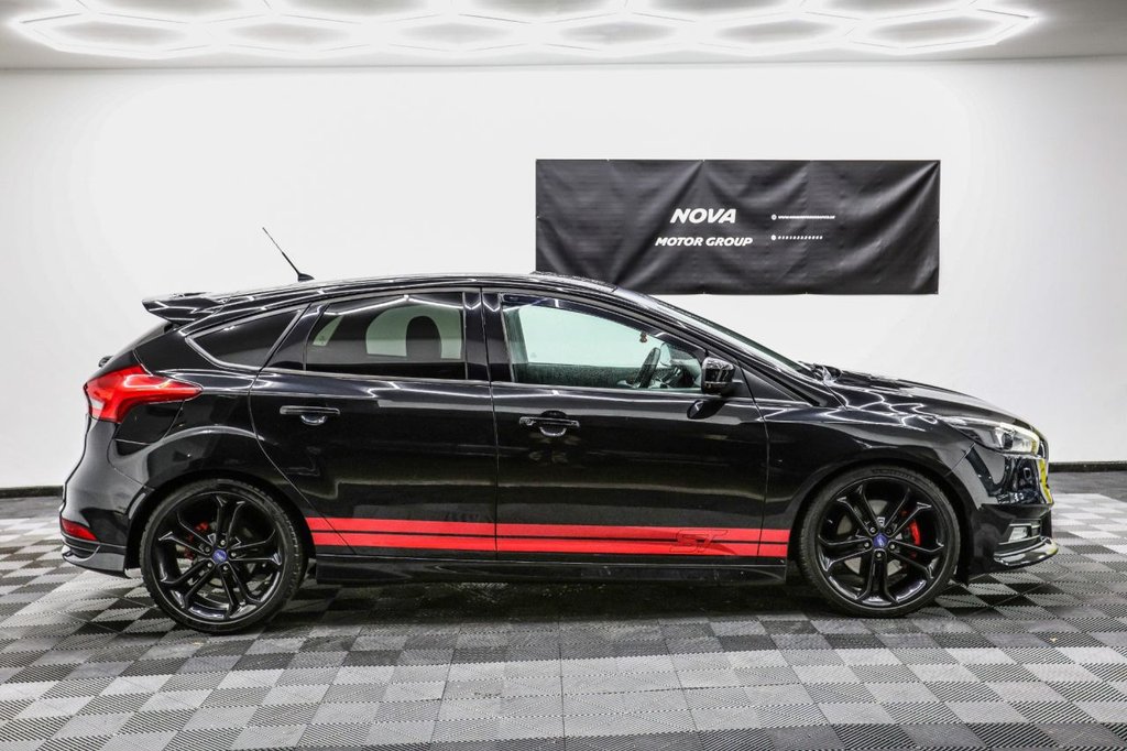 Used Ford Focus 2016 for sale - 76686202: Photo 5