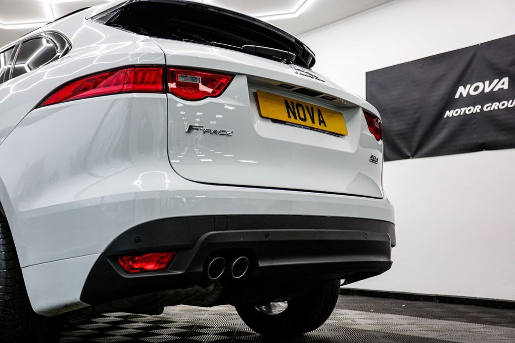 Used Jaguar F-Pace 2017 for sale - 77287674: Photo 14