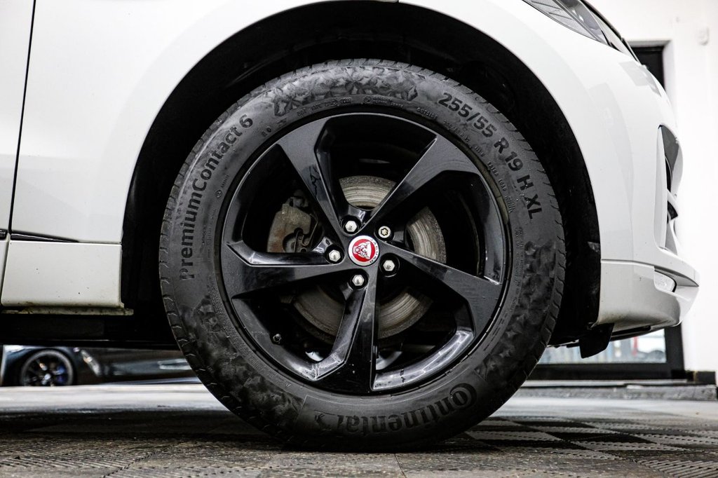 Used Jaguar F-Pace 2017 for sale - 77287674: Photo 22