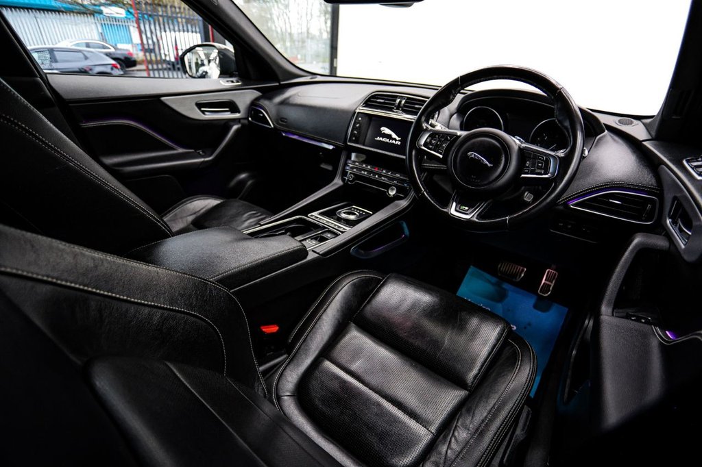 Used Jaguar F-Pace 2017 for sale - 77287674: Photo 24