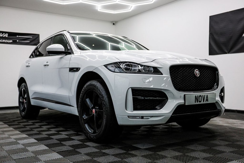Used Jaguar F-Pace 2017 for sale - 77287674: Photo 3