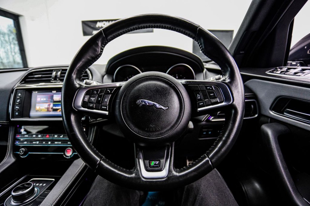 Used Jaguar F-Pace 2017 for sale - 77287674: Photo 35