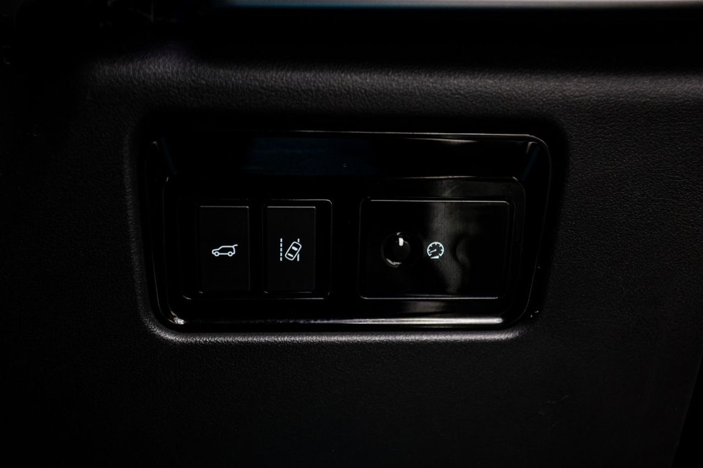 Used Jaguar F-Pace 2017 for sale - 77287674: Photo 41