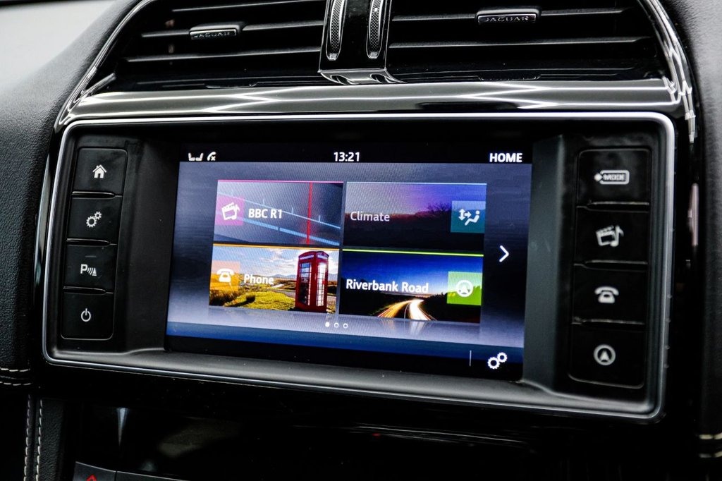 Used Jaguar F-Pace 2017 for sale - 77287674: Photo 42