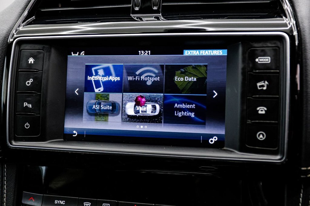 Used Jaguar F-Pace 2017 for sale - 77287674: Photo 43