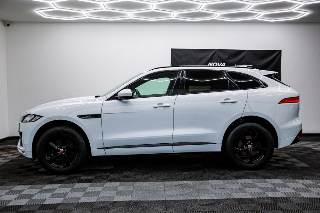 Used Jaguar F-Pace 2017 for sale - 77287674: Photo 6
