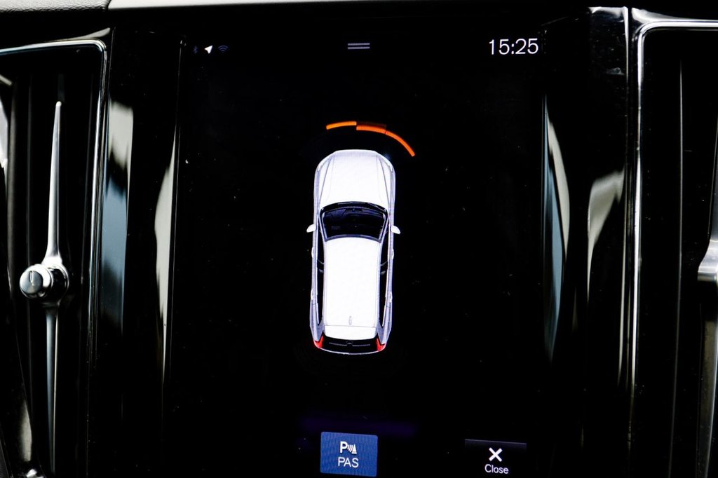 Used Volvo XC60 2021 for sale - 77302625: Photo 44