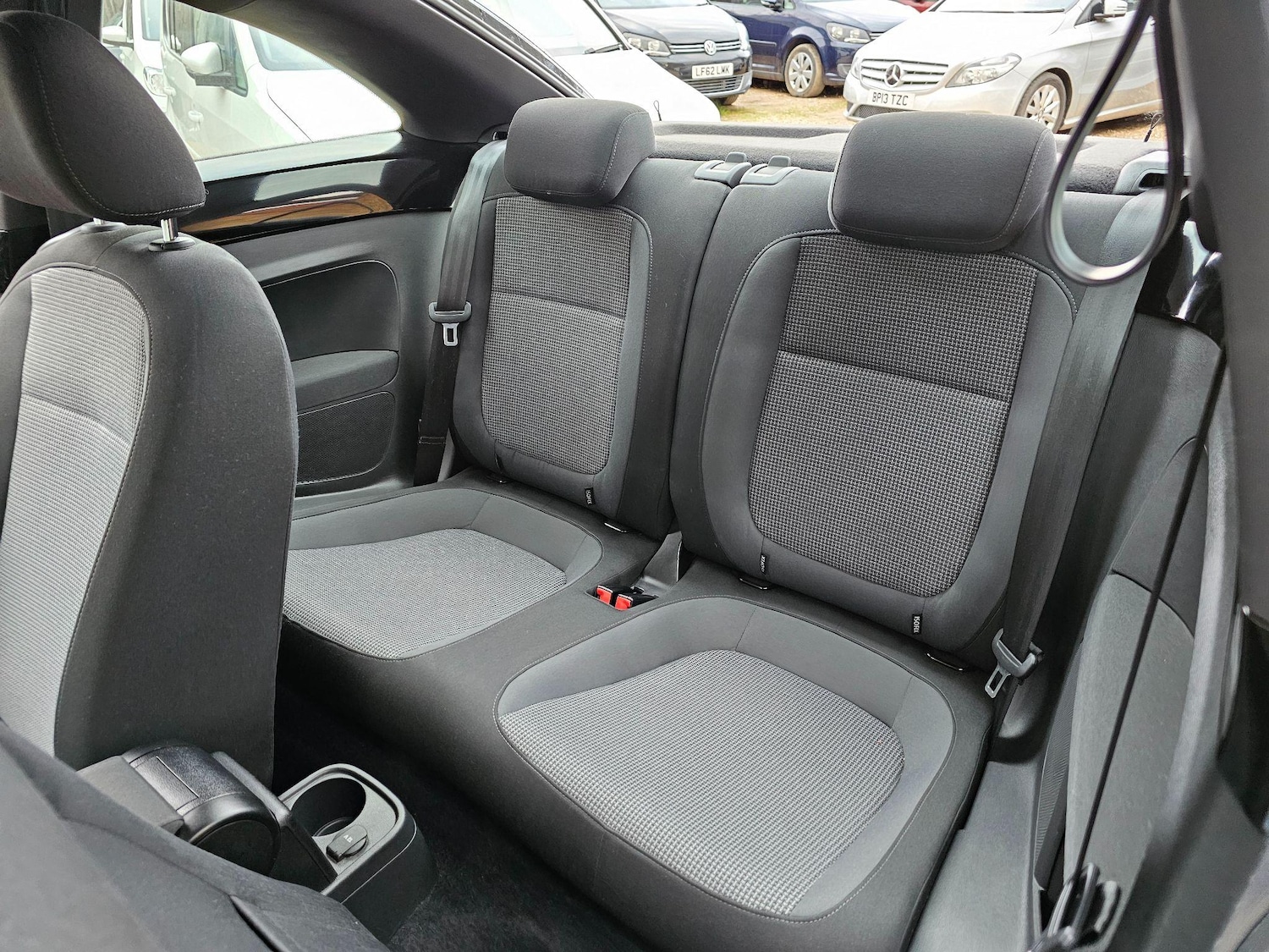 Used Volkswagen Beetle 2024 for sale - 76336694: Photo 38