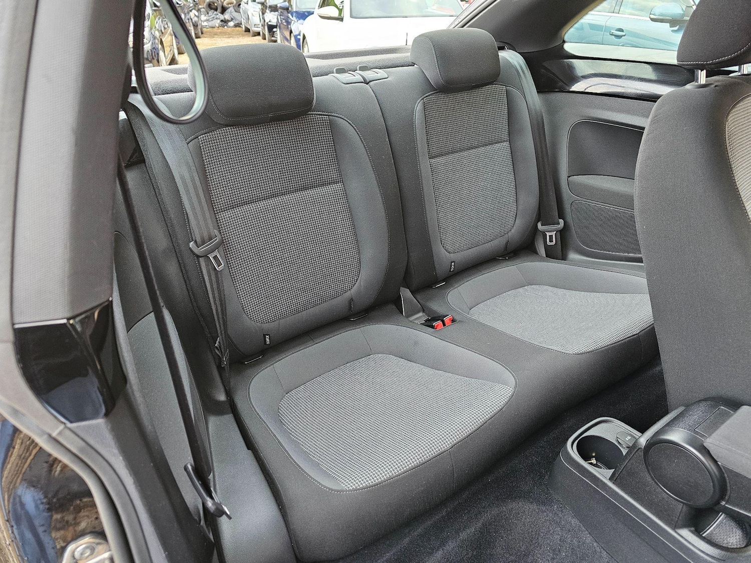 Used Volkswagen Beetle 2024 for sale - 76336694: Photo 40