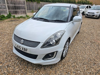 Used Suzuki Swift 2015 for sale - 78772622: Photo