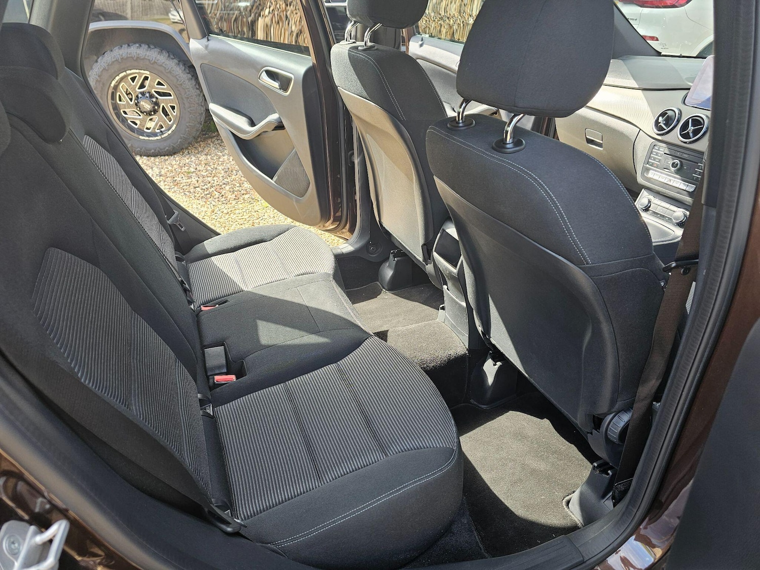 Vehicle 29