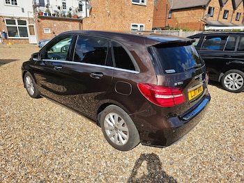 Used Mercedes-Benz B-Class 2017 for sale - 75977172: Photo