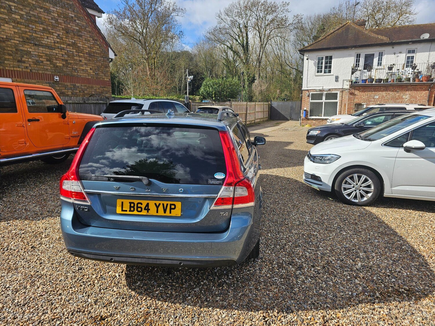Used Volvo V70 for sale - 77839831: Photo 22