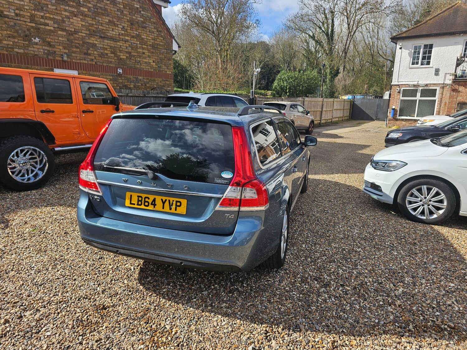 Used Volvo V70 for sale - 77839831: Photo 26